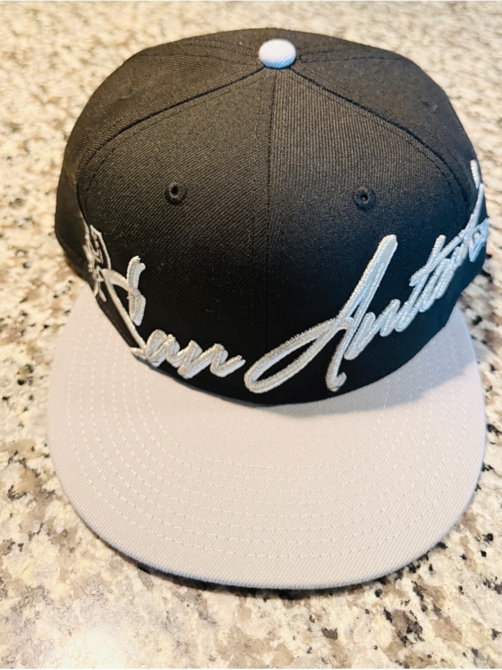 New Era San Antonio Spurs 59Fifty Fitted Hat 7 5/8